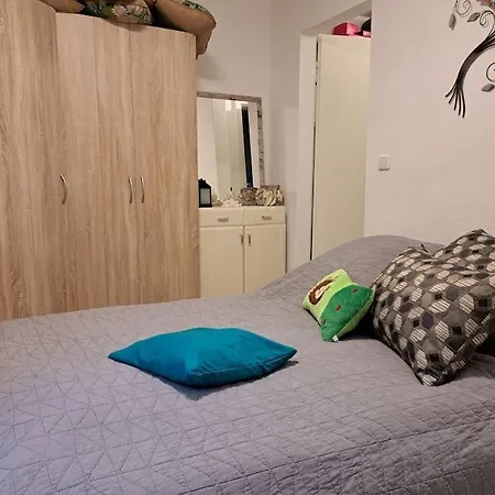 Gemuetlicher Am Rand Der Duebener Heide